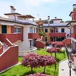 Pines House - Host Solution Lido di Jesolo