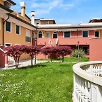 Pines House - Host Solution ليدو دي يسولو