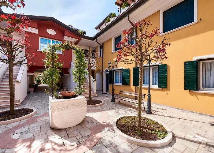 Pines House - Host Solution * Lido di Jesolo