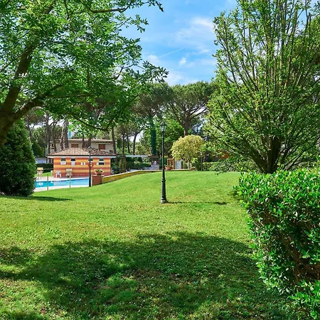 Pines House - Host Solution Apartment Lido di Jesolo