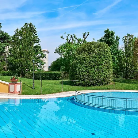 Apartament Pines House - Host Solution Lido di Jesolo